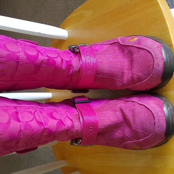 Coach Snow Boots - Picture 5 of 12